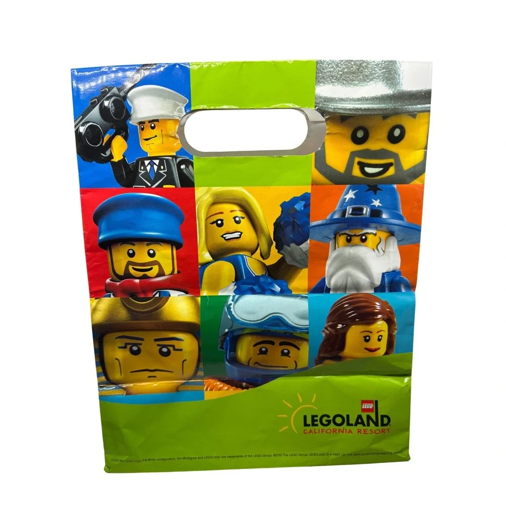LEGOLAND California Resort The LEGO Movie World Souvenir Shopping‎ Bags Set of 2